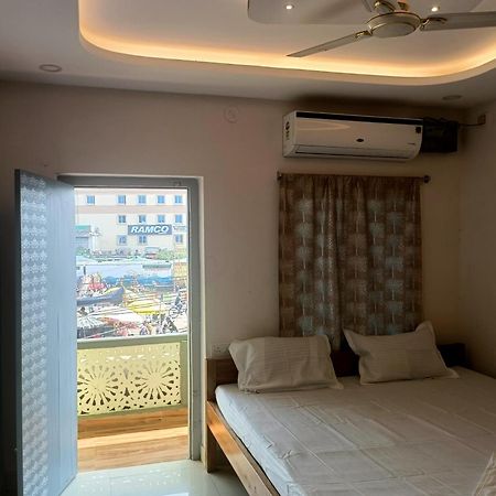 Hotel Grand View Пури Экстерьер фото