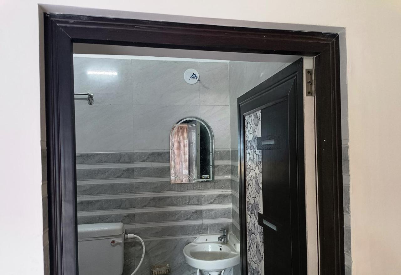 Hotel Grand View Пури Экстерьер фото