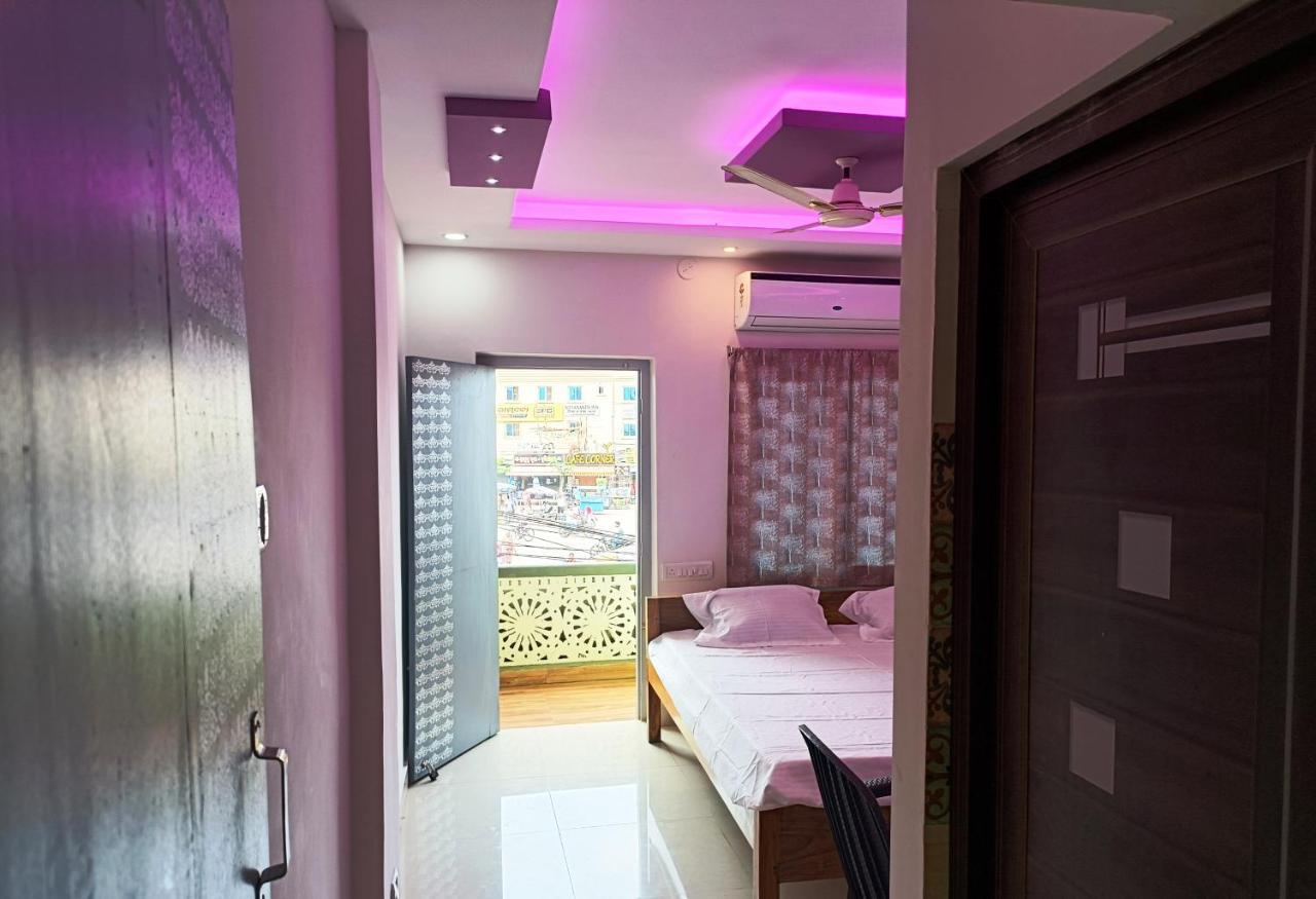 Hotel Grand View Пури Экстерьер фото