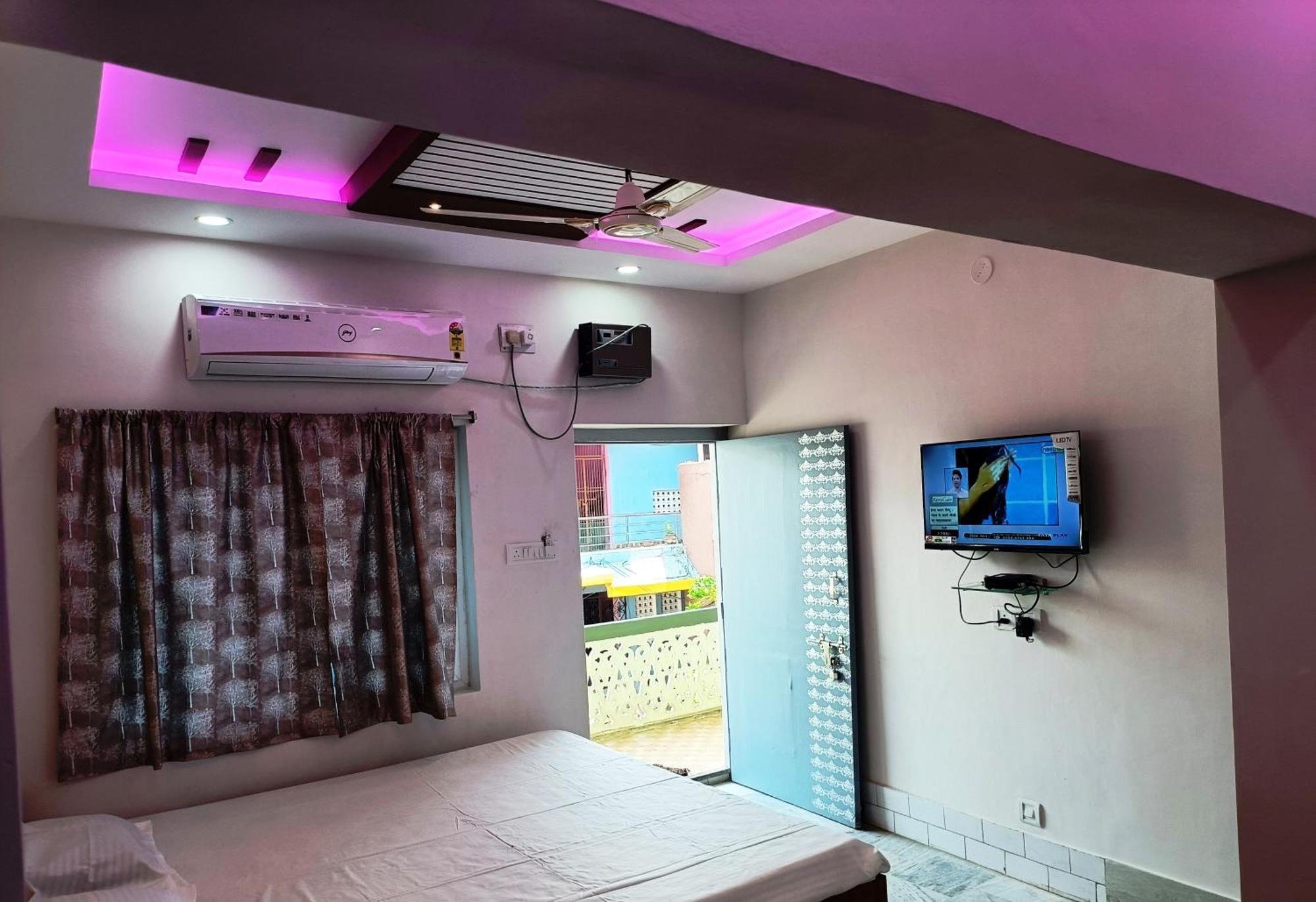 Hotel Grand View Пури Экстерьер фото
