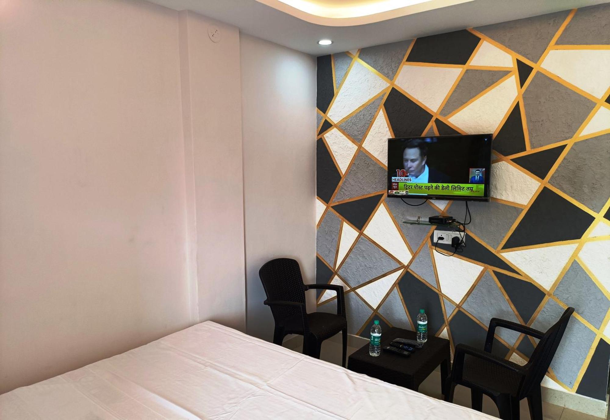 Hotel Grand View Пури Экстерьер фото