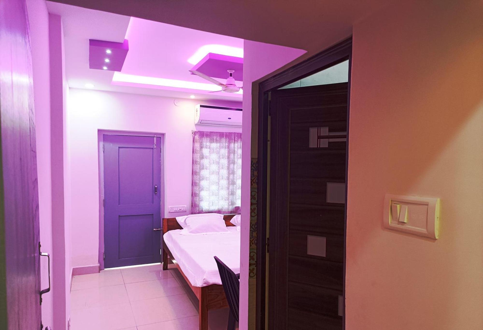 Hotel Grand View Пури Экстерьер фото