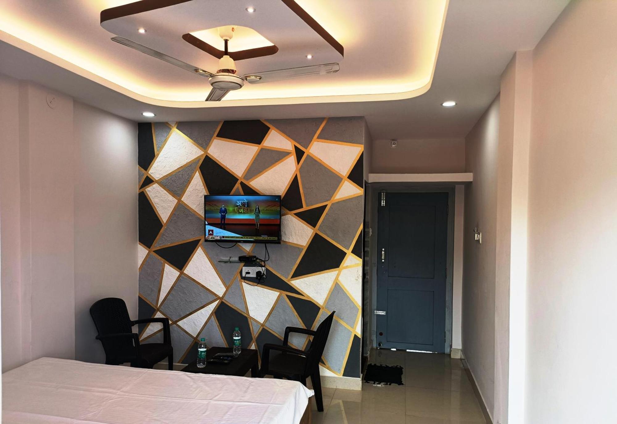 Hotel Grand View Пури Экстерьер фото