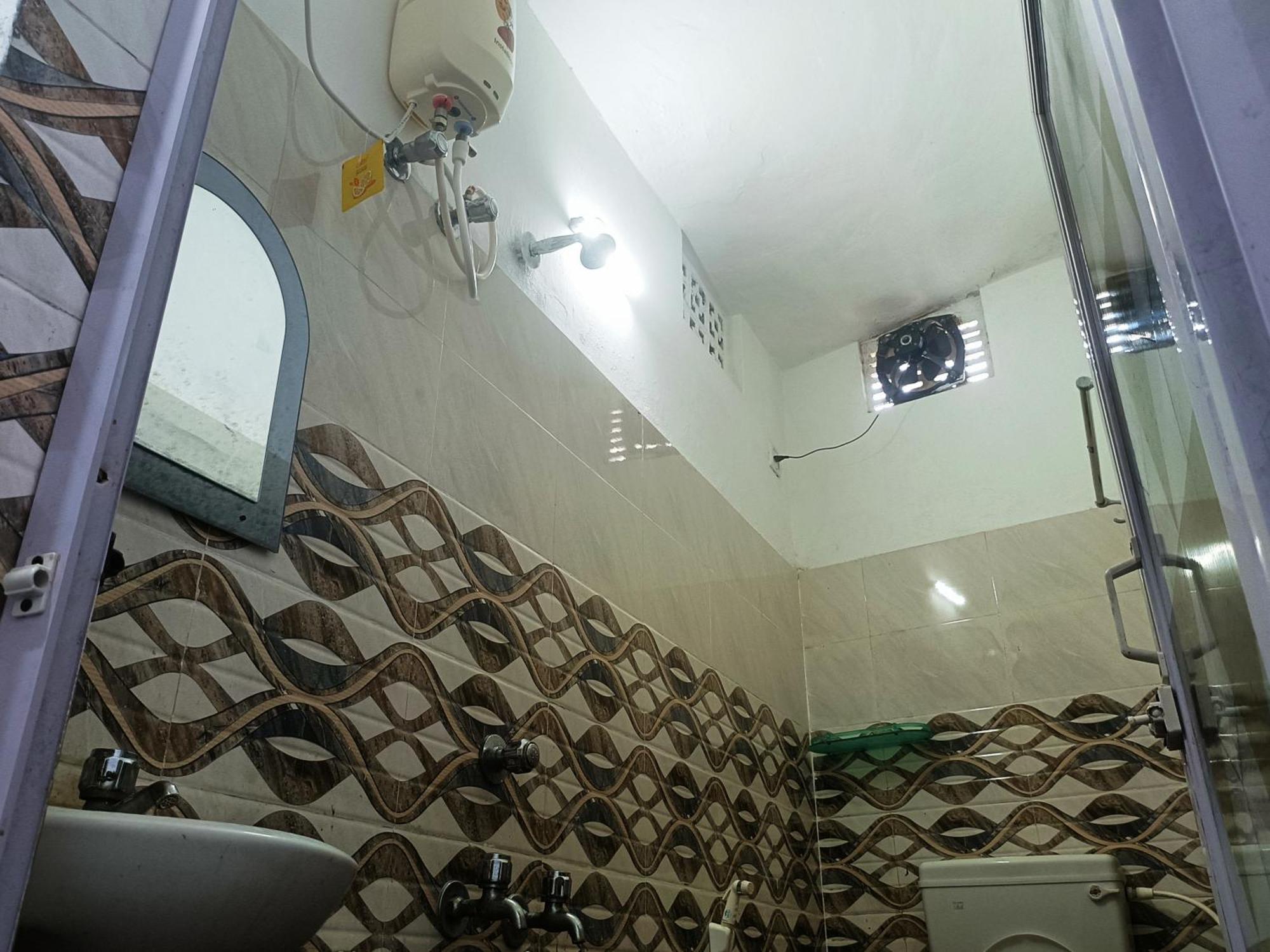 Hotel Grand View Пури Экстерьер фото