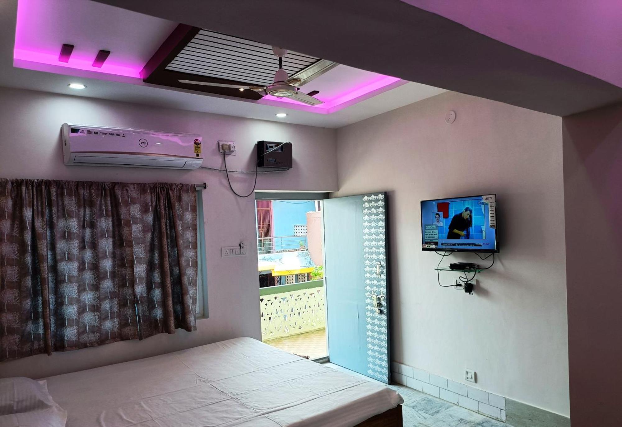 Hotel Grand View Пури Экстерьер фото